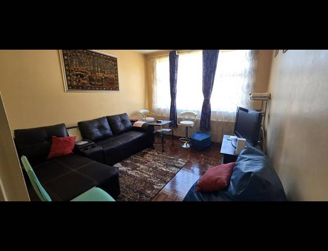 1 BEDROOM APARTMENT FOR SALE IN OVERPORT